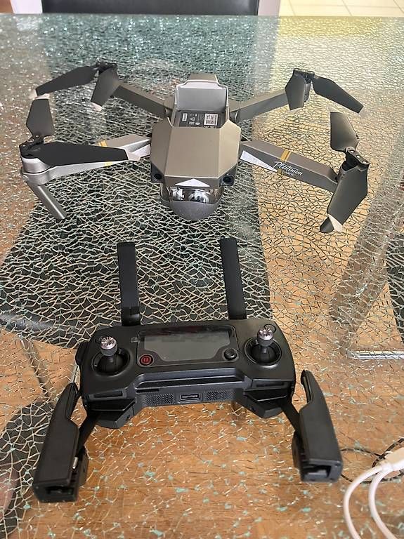 DJI RC Kits de montage: DJI Mavic Pro Platinum – D'occasion à Neerach par F4.