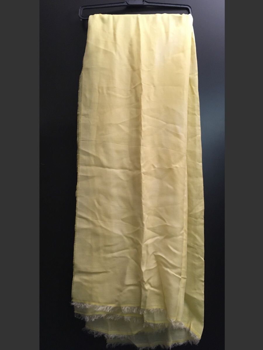 Max Mara Foulards, Tücher & Schals: Max Mara Weekend Schal Viscose Modal BW Mix, hell gelb – Neu und originalverpackt aus Zürich von rar_b2y9 2