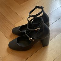Hochwertige Design High Heels WHAT FOR Grösse 37 neuwertig