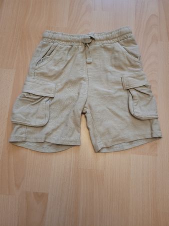 Hose Zara gr. 104