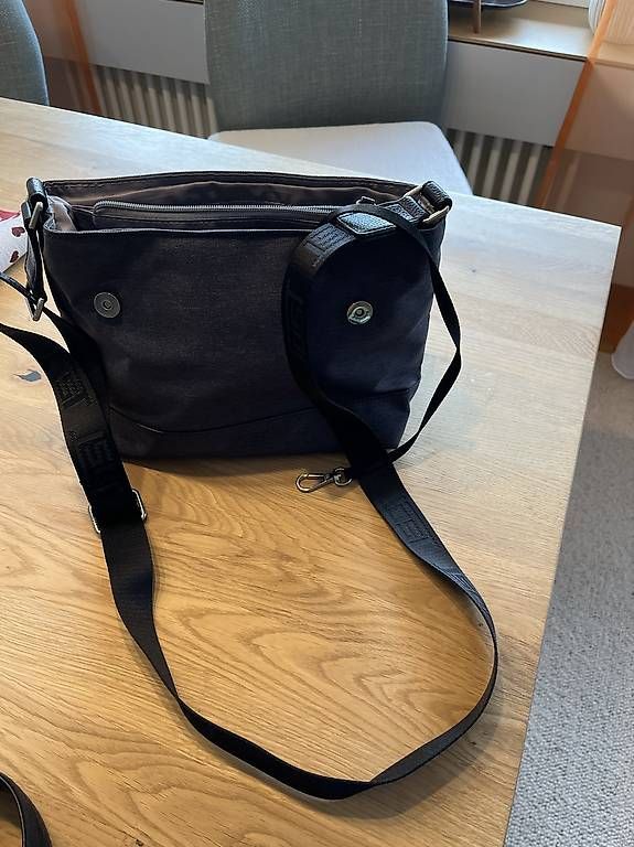 Taschen: Tolle Tasche von " Jost"  – Gebraucht aus Zürich von ZSC01 3