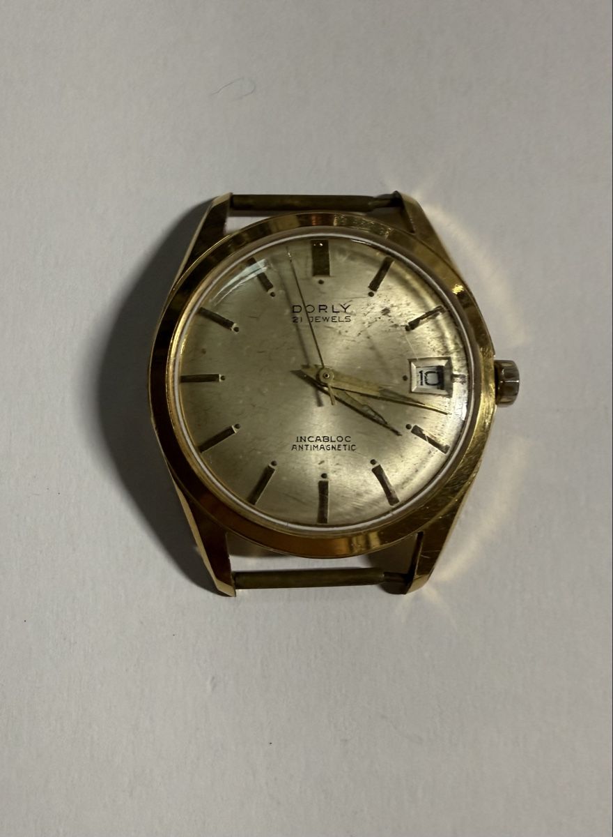 Montres: Dorly Vintage-Uhr mit Datum  – Défectueux à Dachsen par Lor_sch