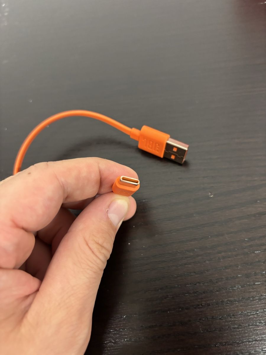 Cavi: JBL USB-A auf USB-C Ladekabel – Usato da Trimbach venduto da fro_2ztm 1