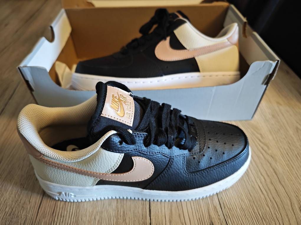 Chaussures hommes: WMNS Air Force 1 07 de 2020 limited edition taille 38.5 – Neuf avec emballage d'origine à Neuchâtel par caromaon