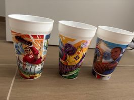 3 WM Plastikbecher von MC