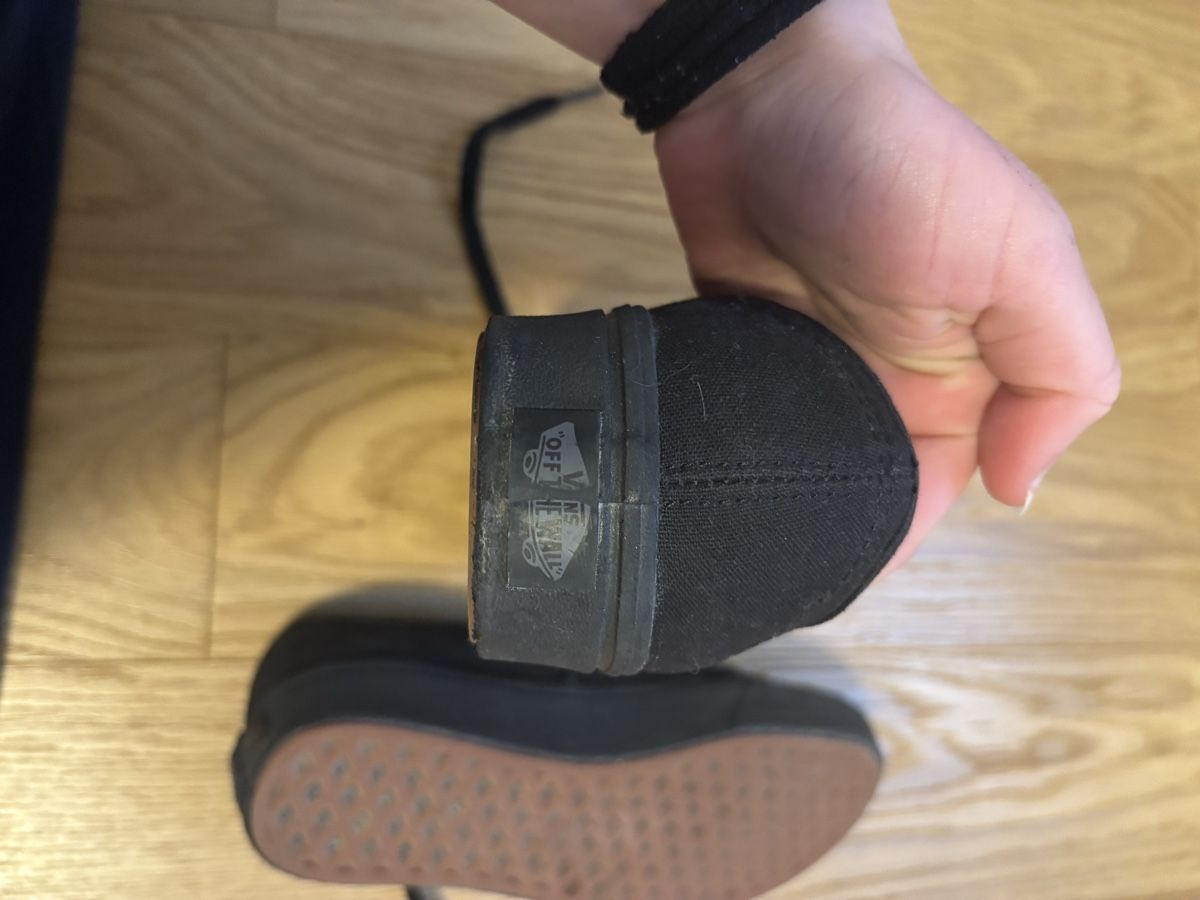 Vans Scarpe da uomo: Schwarze Vans Schuhe – Usato da Tafers venduto da JP911 4