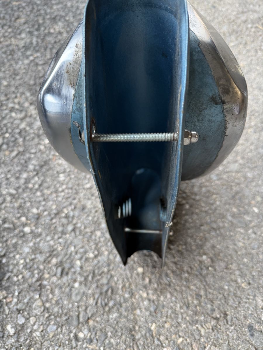 Alpina Parti ricambio per ciclomotori: Réservoir vélomoteur Alpina – Usato da Bouveret venduto da vit_br9v 3
