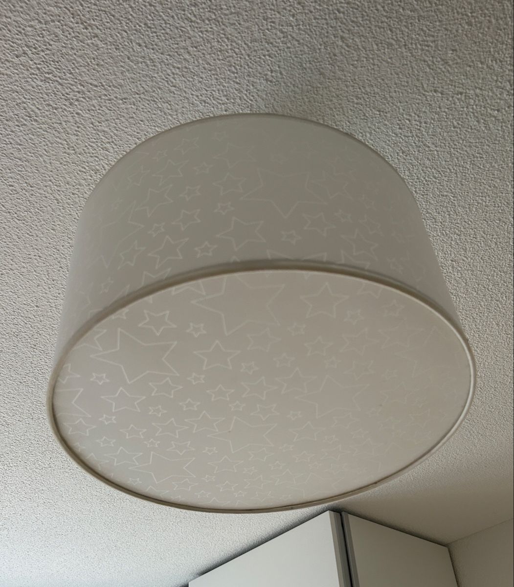 Lampadari & plafoniere: 2x Hänge-Kinderlampen weiss mit Sterne – Usato da Lachen SZ venduto da Tuco23 2