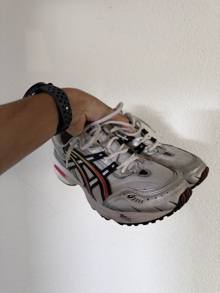 Asics Herrenschuhe: Asics Gel-1090 44 – Gebraucht aus Basel von Sharki_