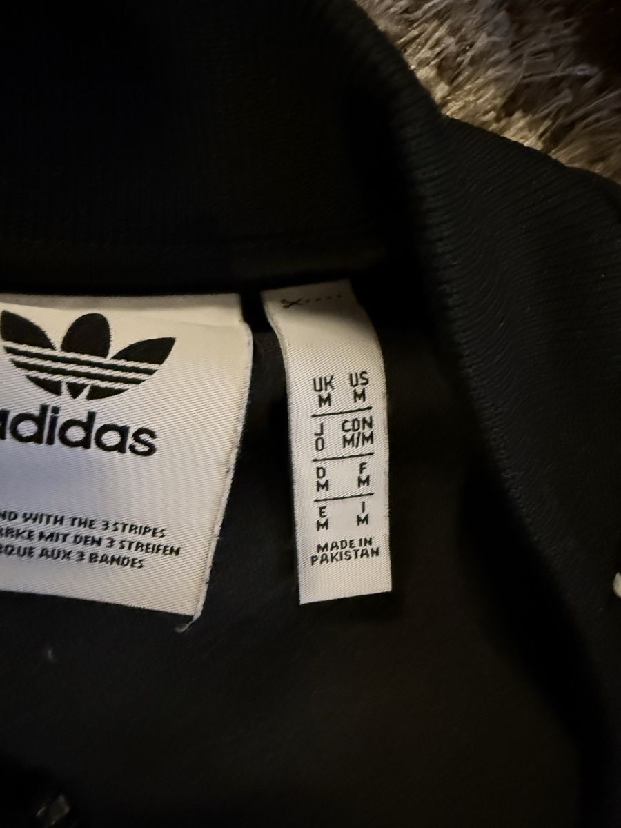 Adidas Giacche: Adidas Sweatjacke | Grösse M, schwarz – Nuovo (secondo la descrizione) da Küsnacht ZH venduto da Wozdav 2