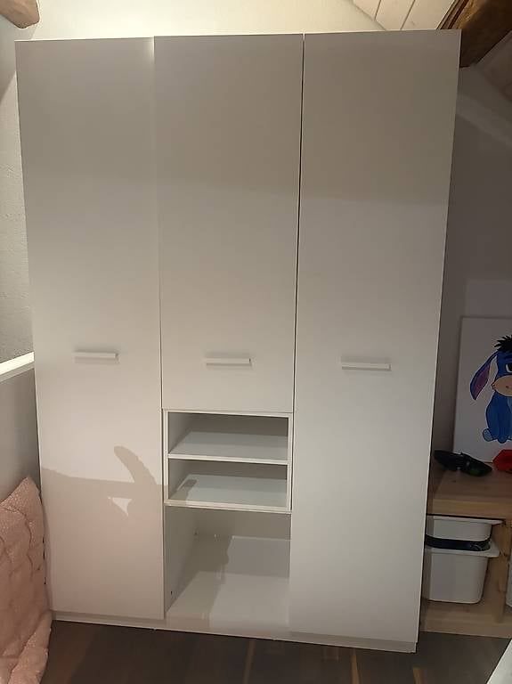 Armadi: Schrank – Usato da Tägerig venduto da sha_wh9k 1