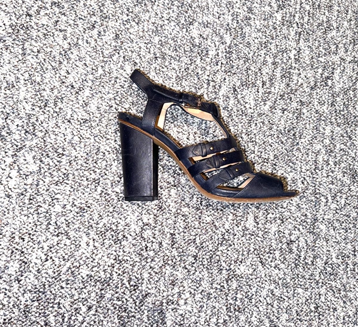 Damenschuhe: Chaussures talon bleu  foncé 37 – Neu (gemäss Beschreibung) aus Genève von flocon06
