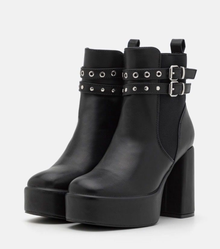 Zalando Damenschuhe: Platform-Boots Damen (Gr. 38,5) – Gebraucht aus Basel von Christopher123