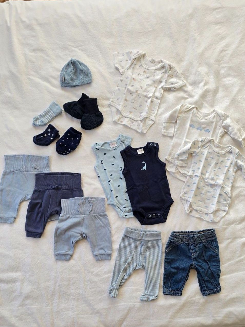 Lotti & Set di vestiti: Baby Kleiderset 50/56 – Usato da Alpthal venduto da M.J.A.