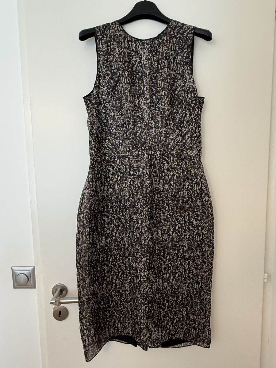 Dolce & Gabbana Robes: Robe D&G imprimée taille 44 fermeture éclair dos – Neuf (Voir description) à La Croix-de-Rozon par ben_9qlz