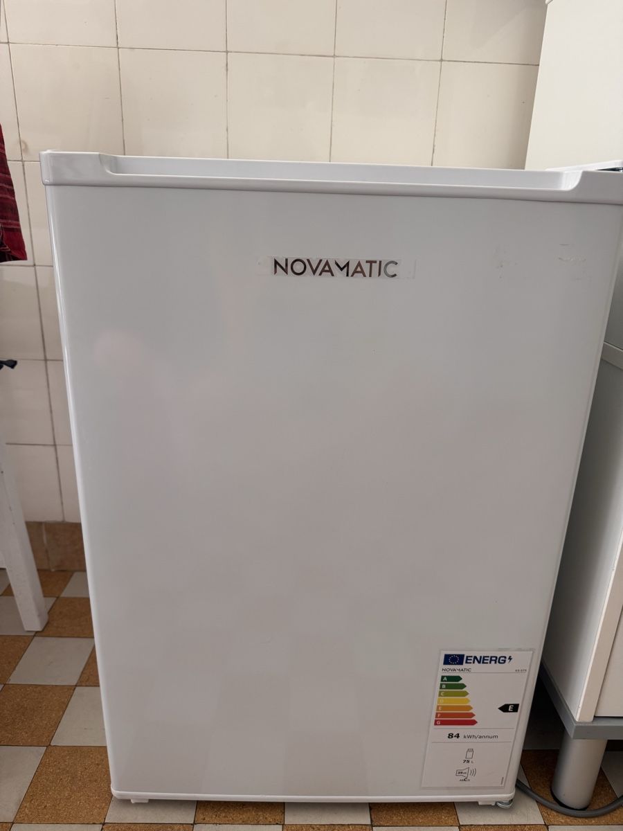 Novamatic Kühlschrank: Frigo  – Gebraucht aus Genève von fed_5n52