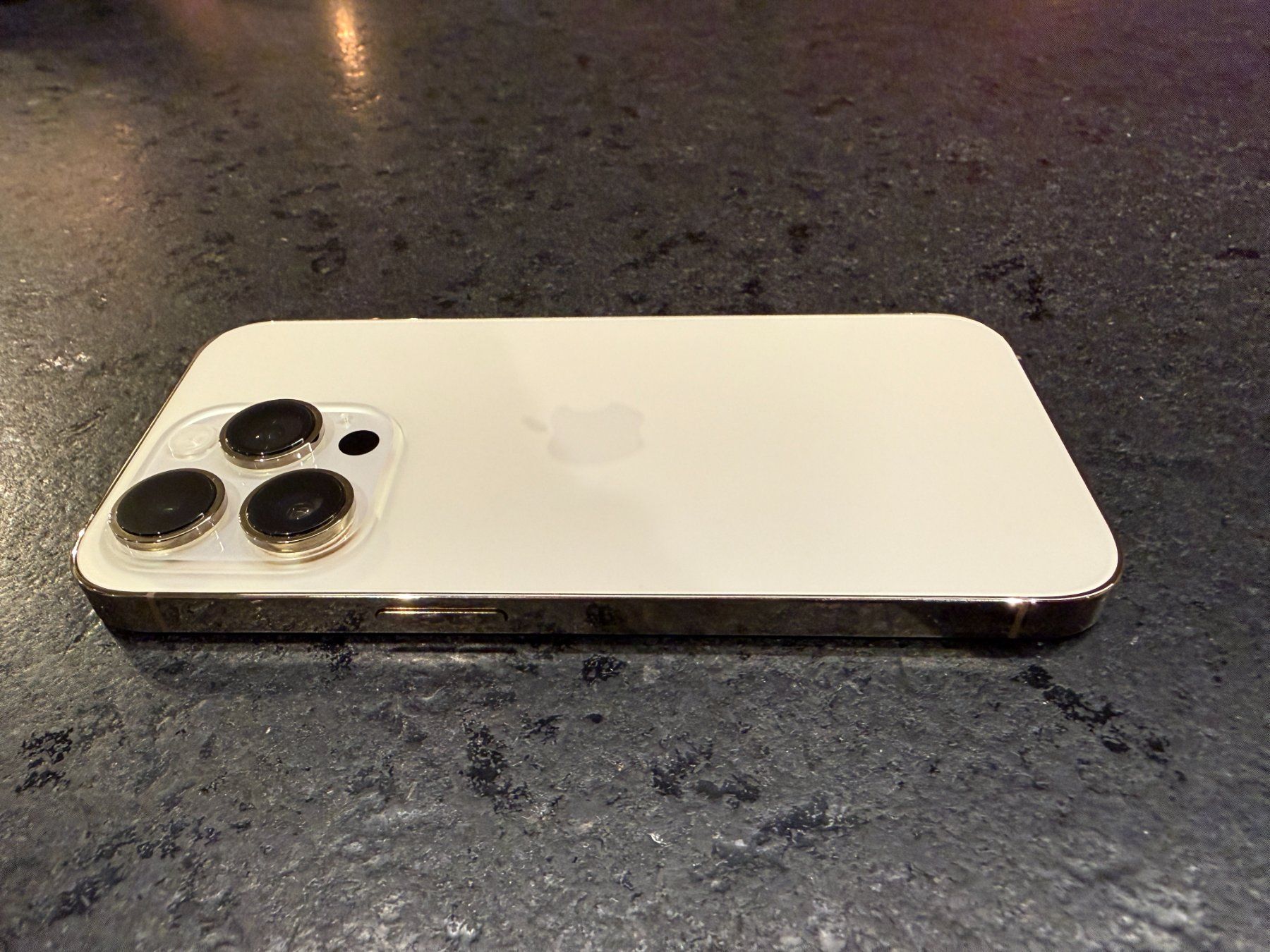 Apple Telefoni cellulari / Smartphones: iPhone 14 Pro Gold 256 GB – Usato da Walkringen venduto da Chester007 6