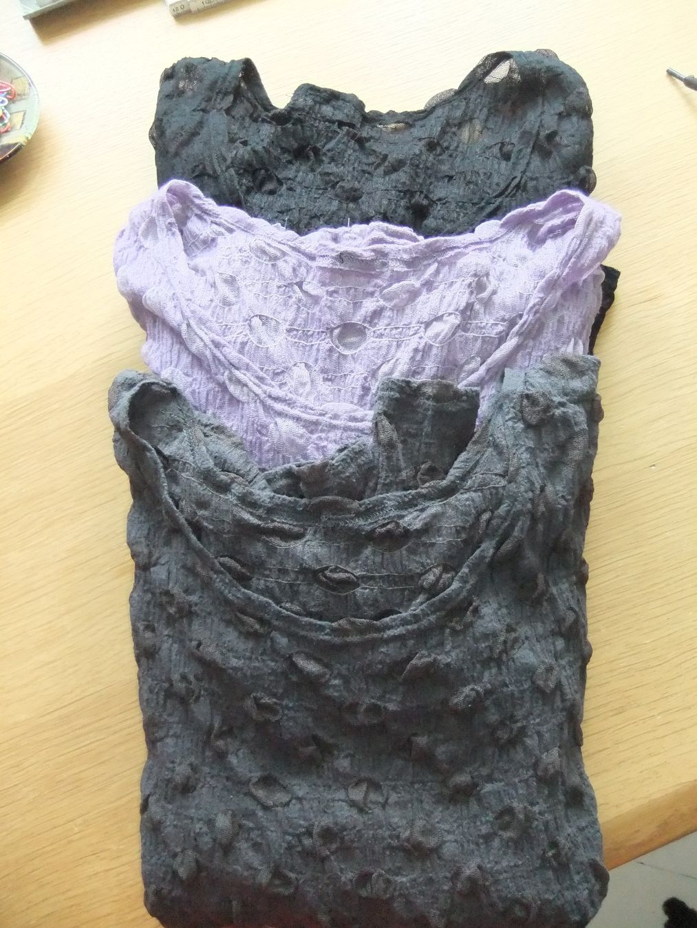 Lotti di vestiti: 3 lässige Blusen One Size – Usato da Schleitheim venduto da cabrio58 1