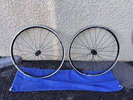 Roues DT Swiss neuves à la carte (Campagnolo Colnago)
