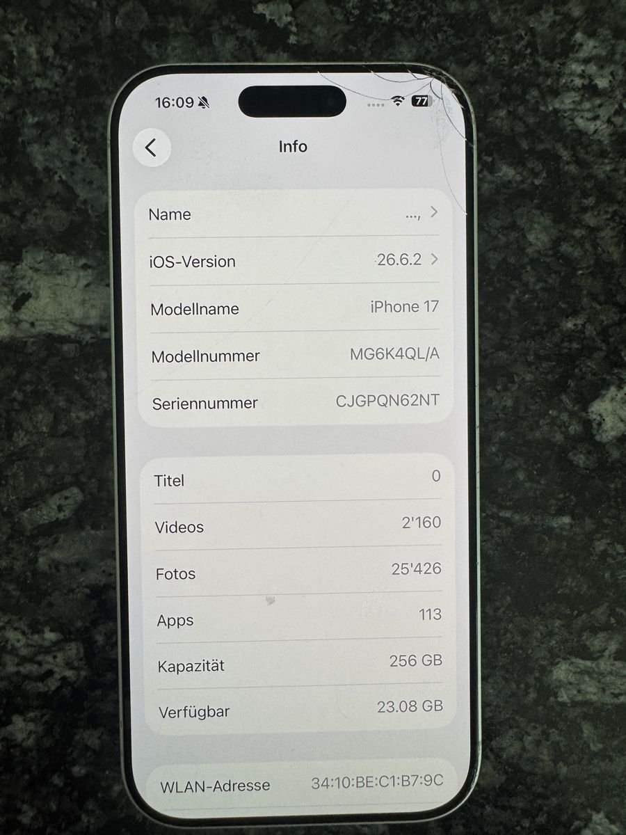 Apple Portables: Iphone 17  – D'occasion à Volketswil par Collector18 6