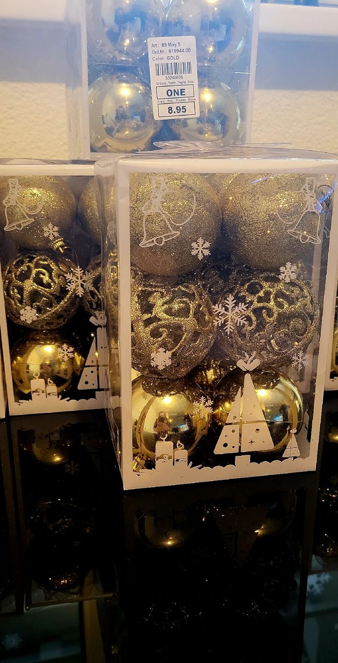 Toutes les décorations: Weihnachtskugeln in Gold / Glitzer 168 Kugeln/hänger – Neuf avec emballage d'origine à Riniken par Melanie910 2