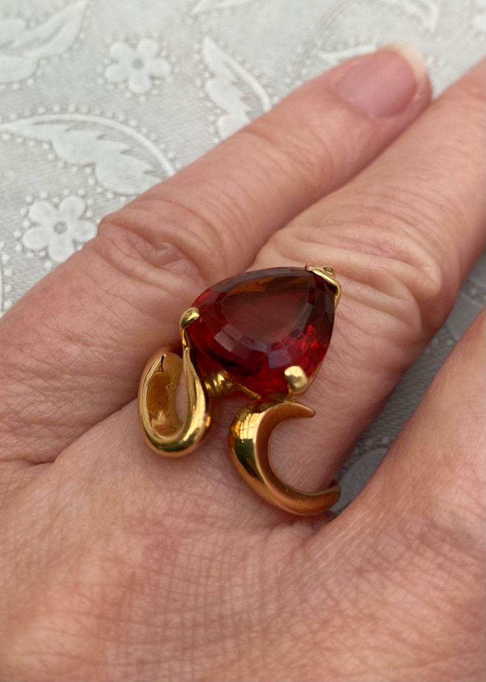 Ringe: Spezieller Ring 18 K GG mit grossem Citrin – Gebraucht aus Wettingen von taloo 2