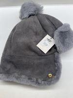 UGG Lammfellmütze neu grau