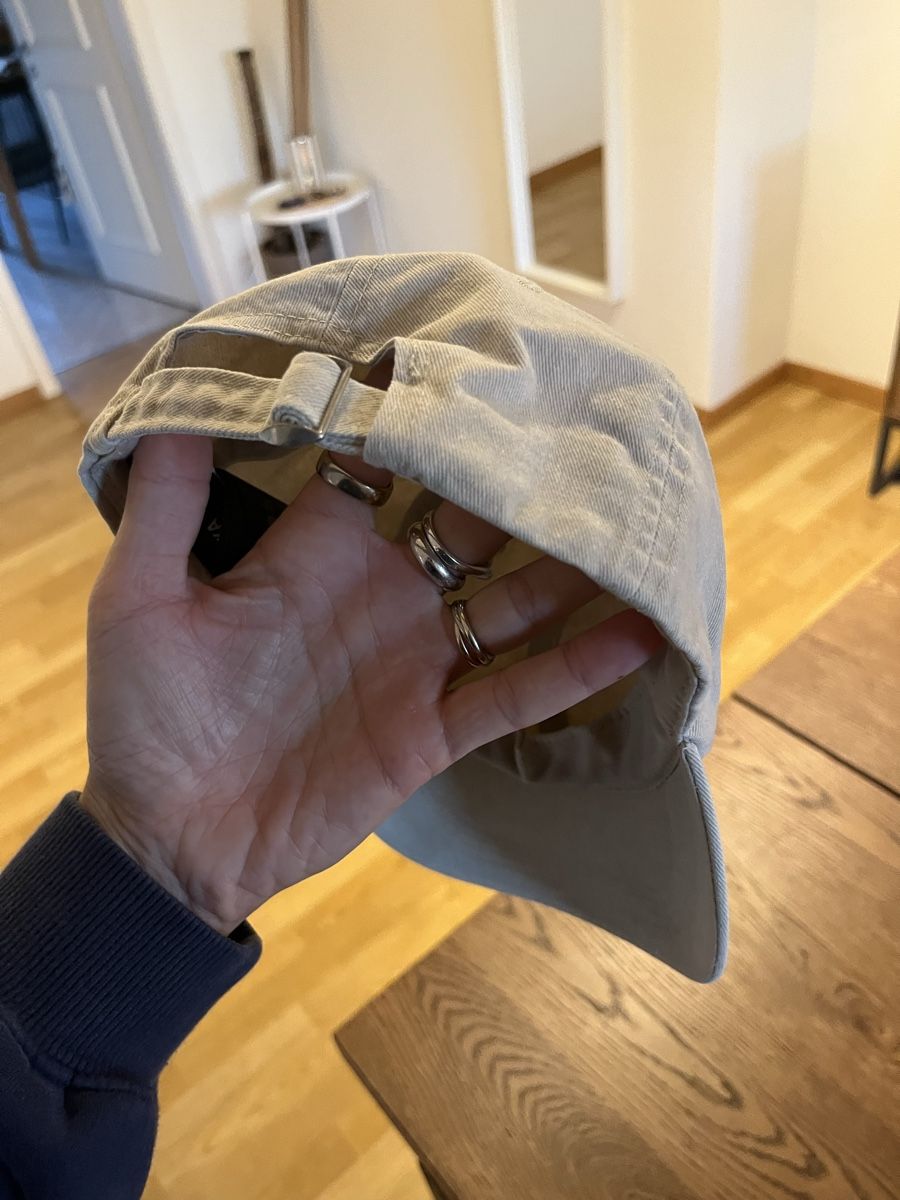 Chapeaux, bonnets & casquettes: Bershka baseball cap – D'occasion à Zürich par KimCollins 3