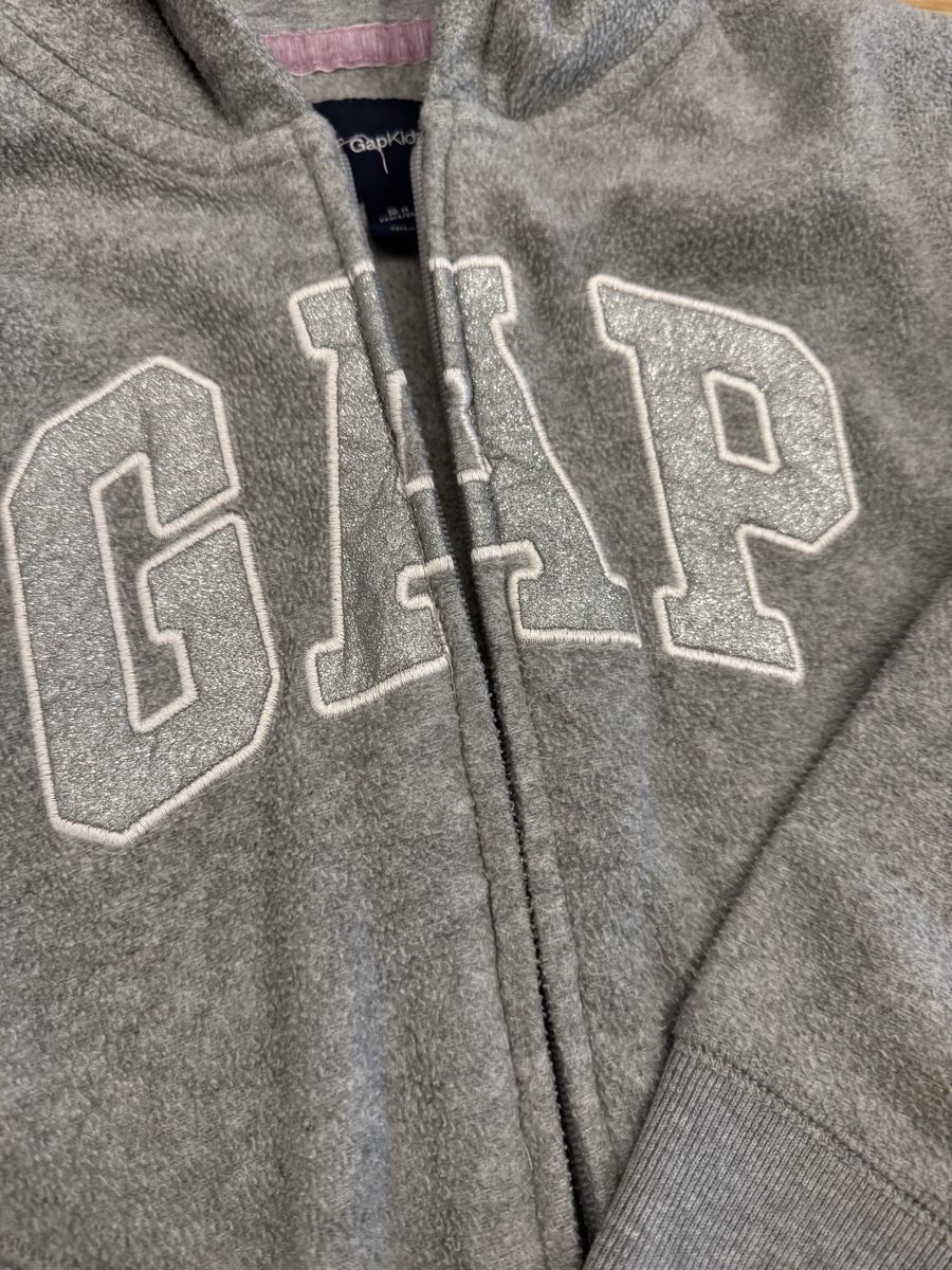 Gap Pullover & Sweatshirts: Sweat GAP – Gebraucht aus Puplinge von Cechth 1