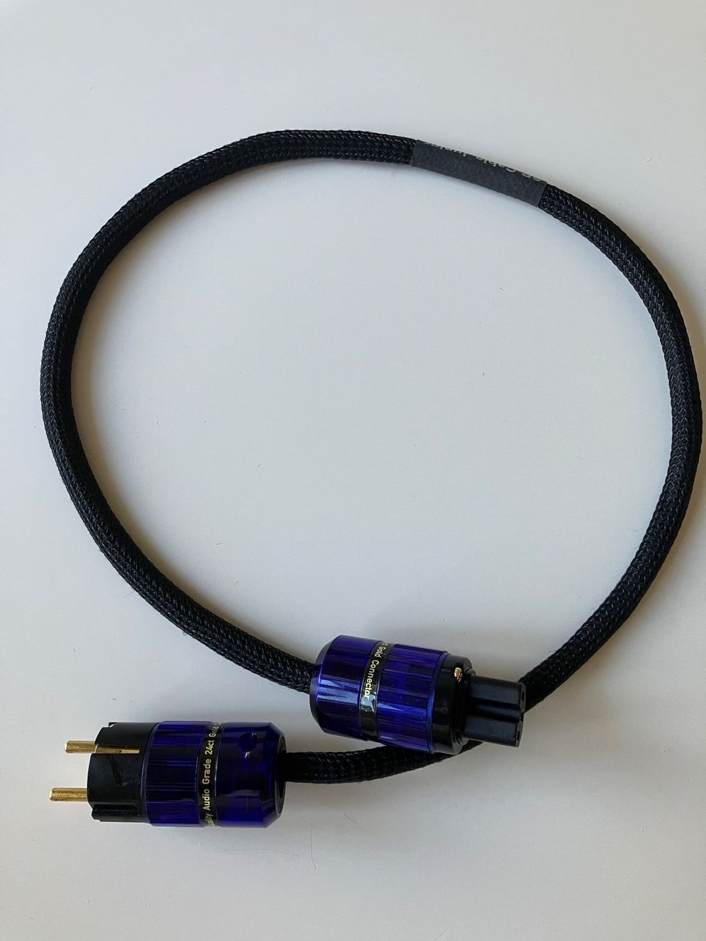 Kabel: Netzkabel SR Junior 0,9m Isotek Schuko – Gebraucht aus Luzern von Madvibe