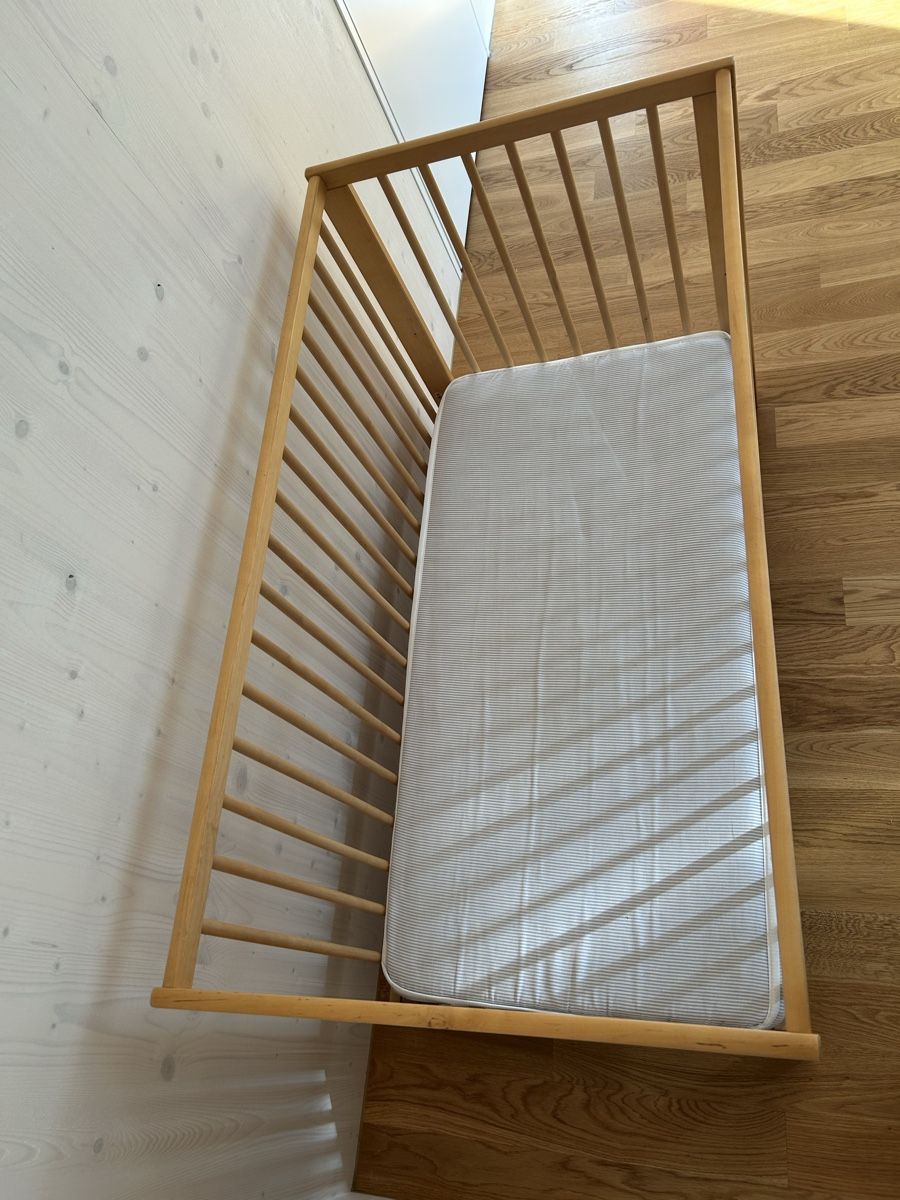 Ikea Letti: Kinderbett aus Holz – Usato da Lengnau AG venduto da annine_mueller 3