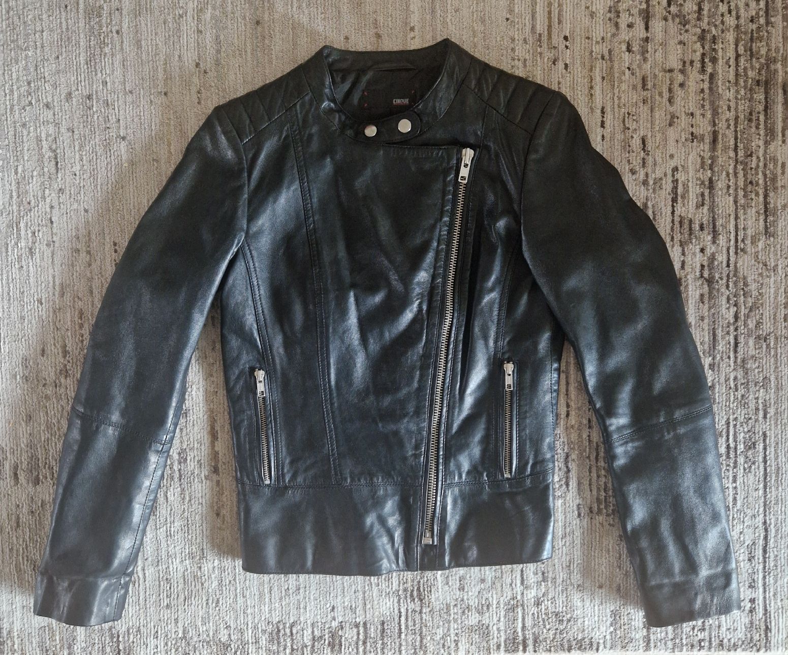 Cinque Giacche: Cinque Lederjacke, schwarz, Grösse 34 – Usato da Kloten venduto da somsing 1