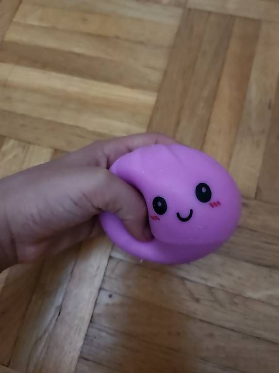 Jouets: Squishy dumpling  – D'occasion à Romanel-s-Lausanne par jjcha