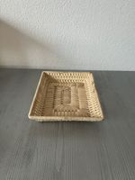Schön geflechtetes Körbli
