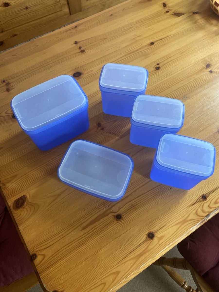 Recipients et similaires: Vorratsdosen Tupperware mit Deckel  – D'occasion à Zürich par lar_y9bc