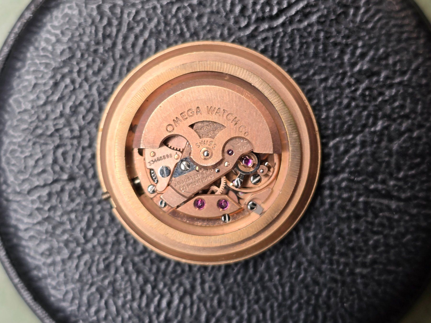 Omega Uhren: Mouvement automatique Omega 661 – Gebraucht aus Tramelan von Nirdan 2