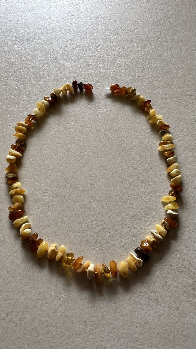 Ketten: Baltic Amber Necklace, Natural Stone, Summer Accessory. – Neu und originalverpackt aus Corsier GE von Arca_ReLife