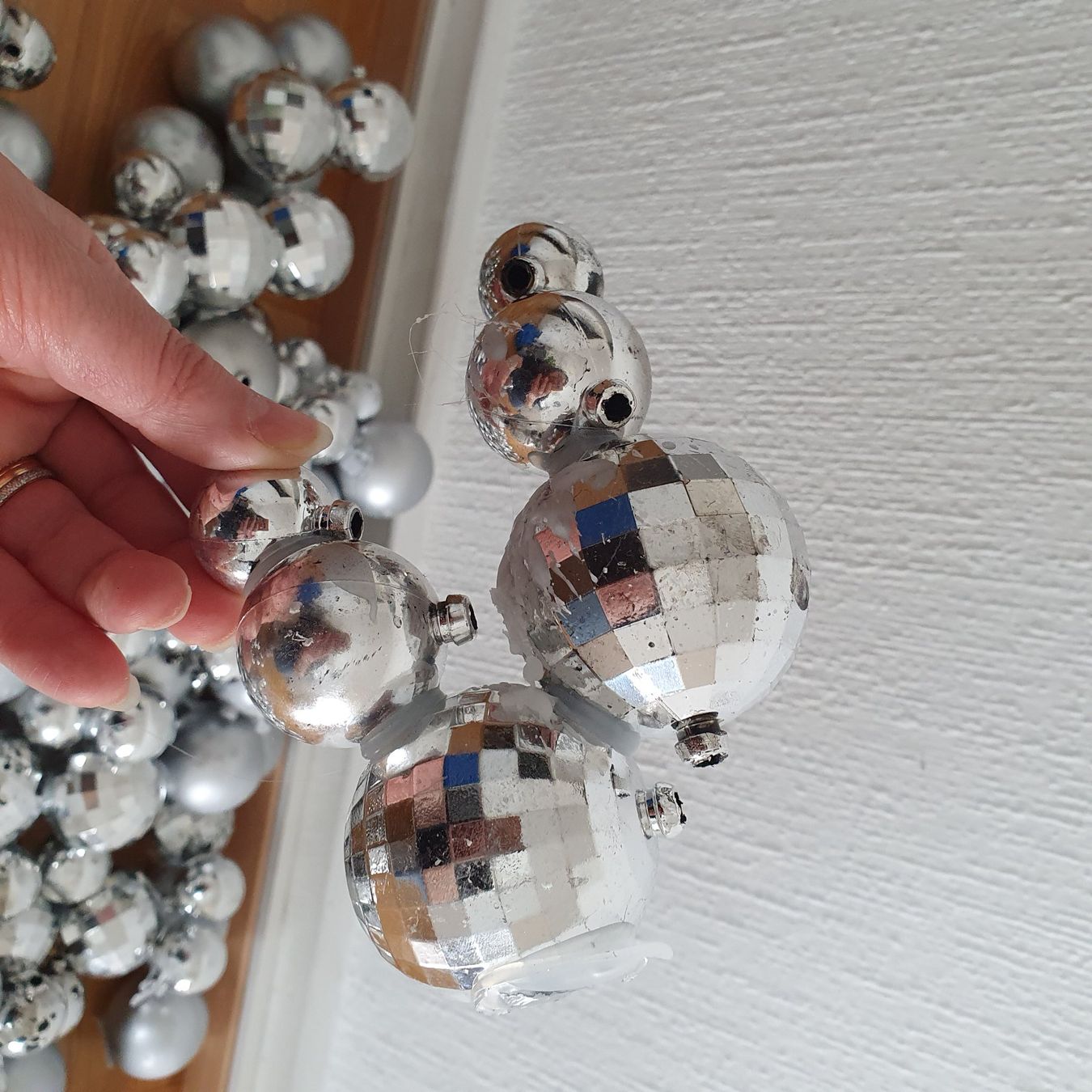 Tutte le decorazioni: Boules de Noël argentés – Difettoso da Prilly venduto da RoDyRe
