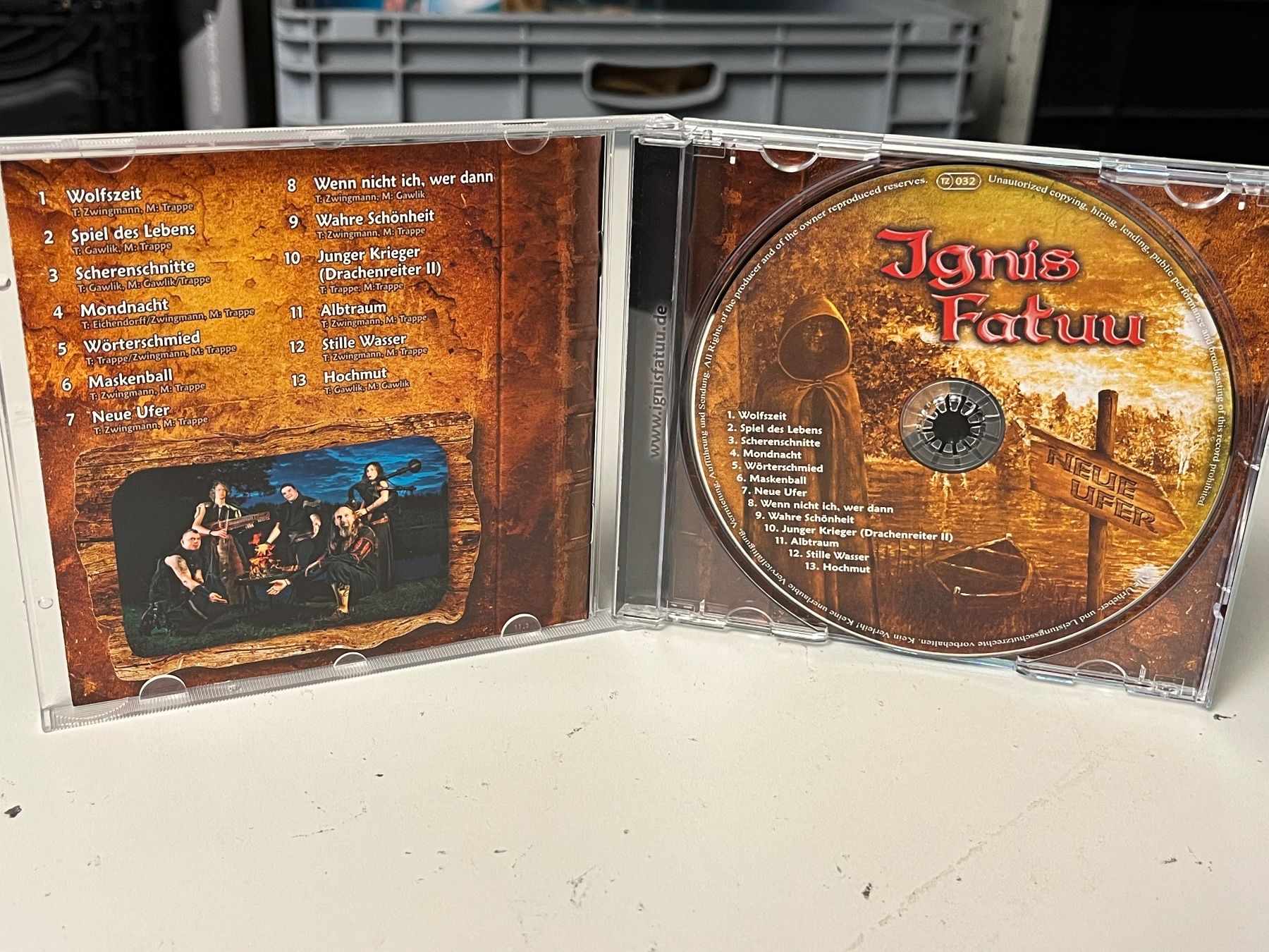 CD: Ignis Fatuu - Neue Ufer - SRA01D – Usato da Küsnacht ZH venduto da Internetradio 2