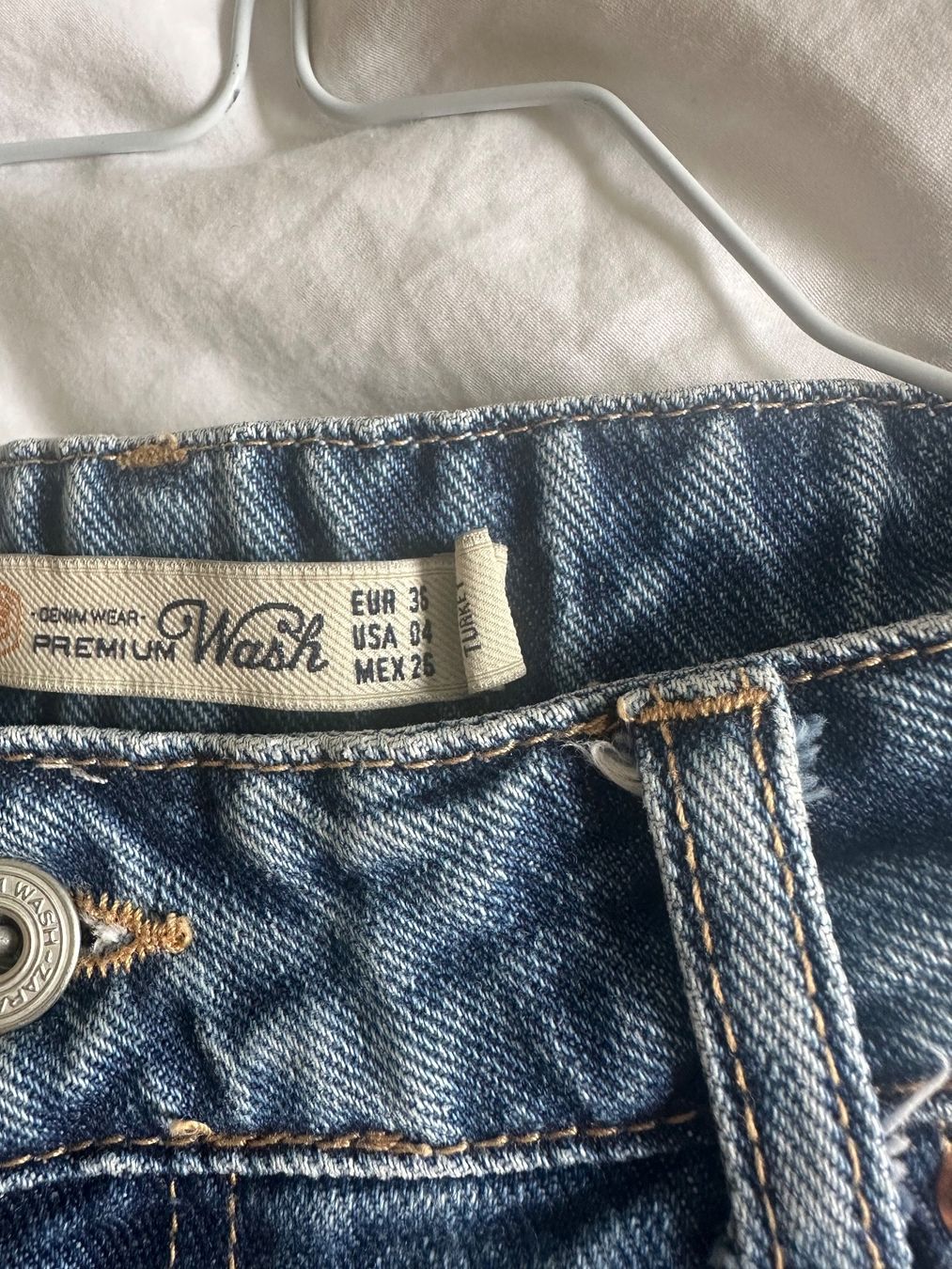 Zara Jeans: Jeans Shorts ZARA Gr. 36 / S – Gebraucht aus Uster von Monika_OB 3