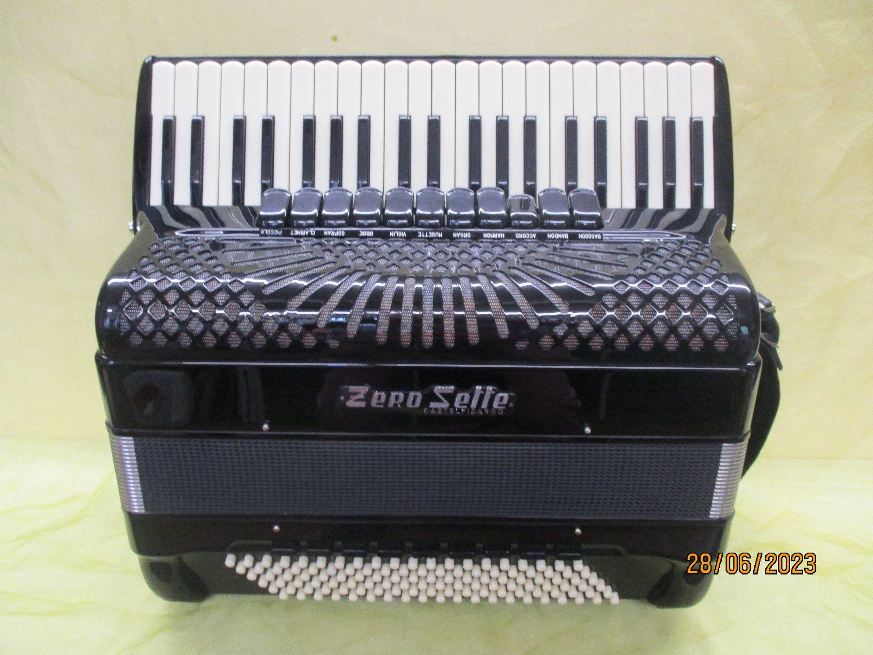 Strumenti musicali: Akkordeon Zero Sete IV – Usato da Jegenstorf venduto da Oktavio