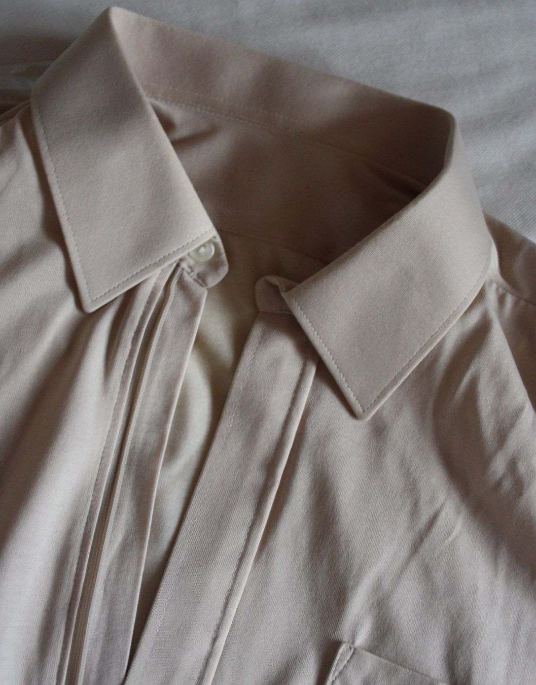 Hemden: Herrenhemd mit RV beige Gr. 42 – Neu und originalverpackt aus Flüelen von Diversicum-Vintage 5