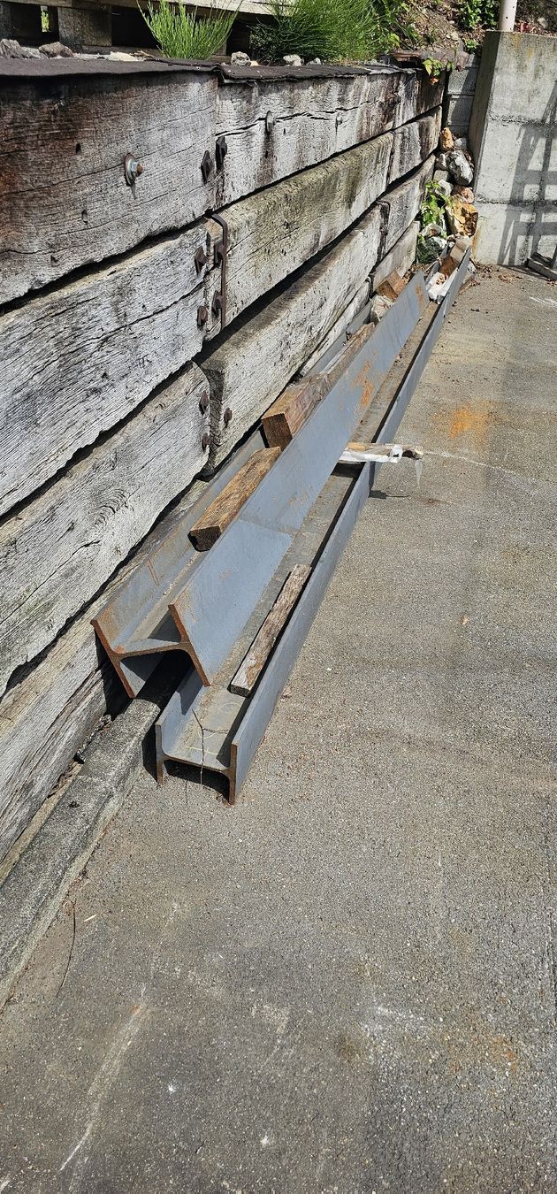Doka Travi: Stahlträger  HEB 180 und HEB 160 – Usato da Emmenbrücke venduto da inf_l8yf 1