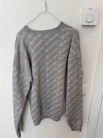 Maglione Balenciaga