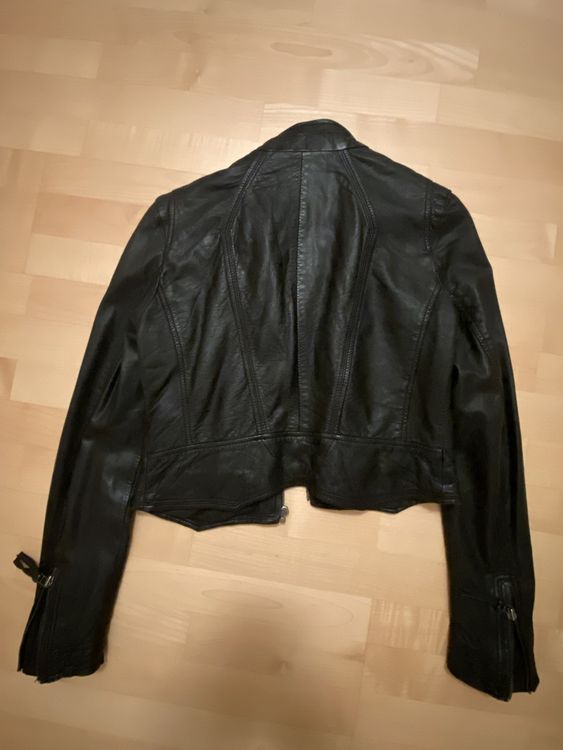 Giacche: Stylische Lederjacke schwarz von Saint Tropez – Usato da Arosa venduto da Domi_ZH 3