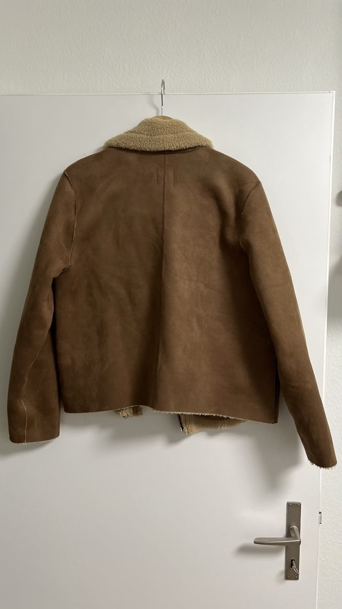 H&M Giacche: Kunstlederjacke mit Teddyfutter innen – Usato da Oetwil am See venduto da NaJa20 1