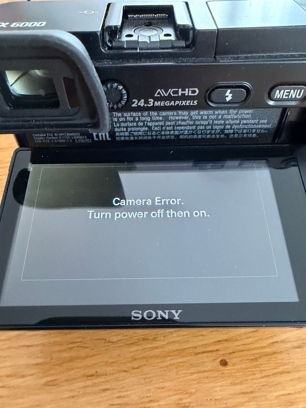 Sony Appareil photo: Sony Alpha a6000 mit Zubehör – Défectueux à Malans GR par rezoma 6