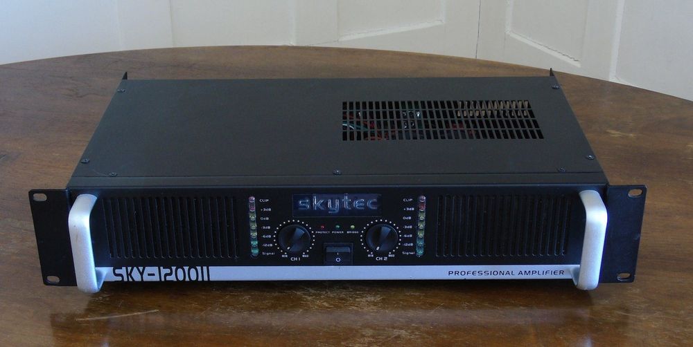 Verkaufe Endstufe Skytec SKY-1200II (Gebraucht) in St. Gallen für CHF ...