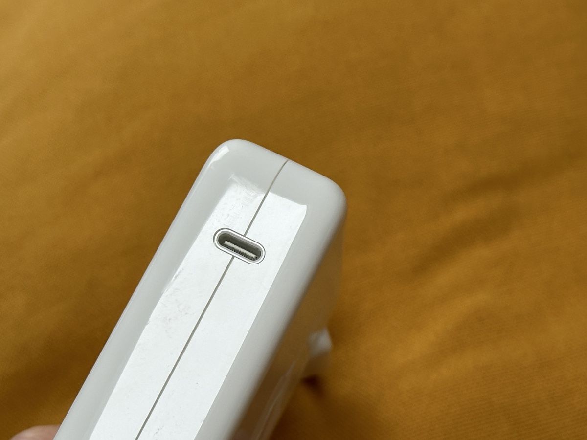 Apple Caricabatterie: Apple 96W USB-C Power Adapter - Excellent Condition! – Nuovo (secondo la descrizione) da Wallbach venduto da FulcrumS 2