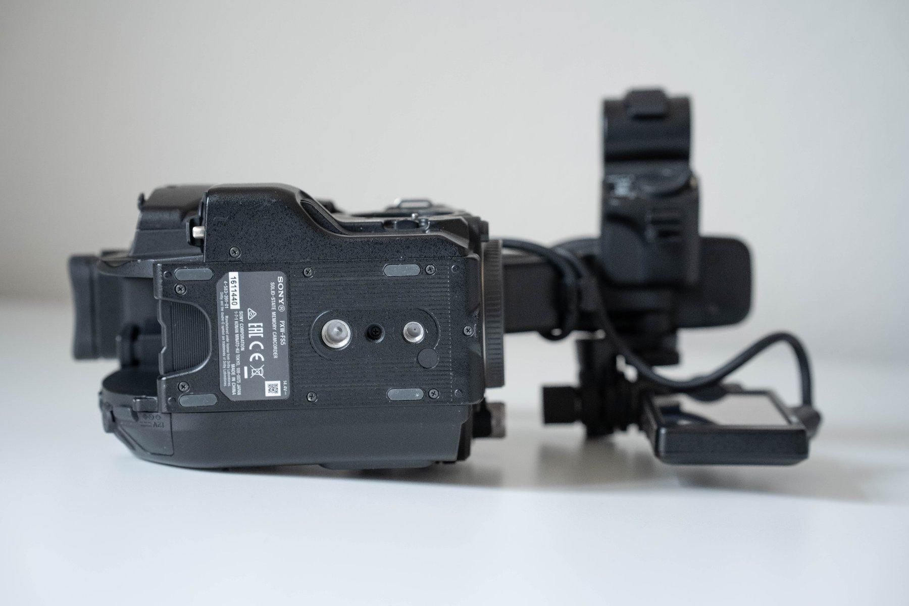 Sony Videocamere: Sony PXW-FS5 XDCAM Super 35 Camera System – Usato da Thalwil venduto da 02RIV 4